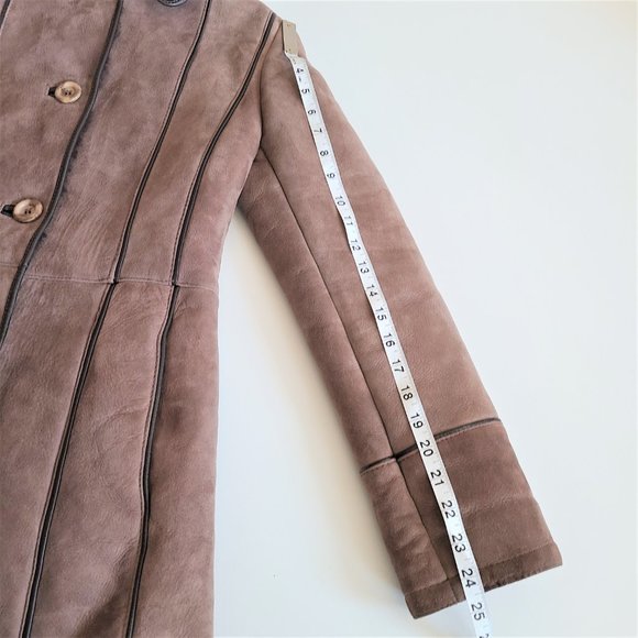 Real shearling/sheepskin Leather Attic Vintage long coat with leather details. - Picture 15 of 15